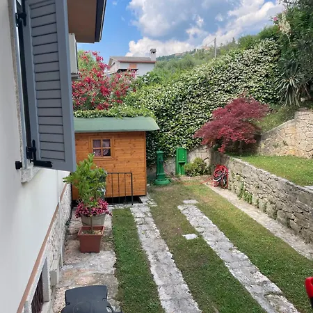 Apartment Casa Patrizia Torri Del Benaco